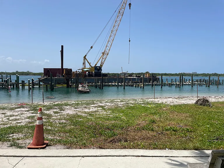 Dock under construction 07-08-26
