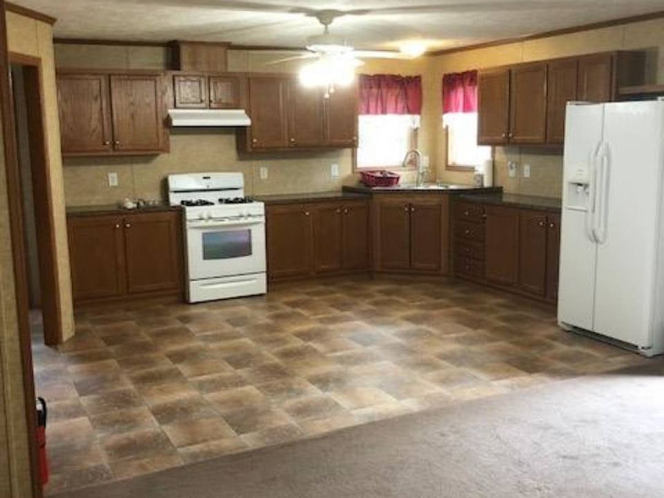 2nd image of 14954 Benefiel Rd