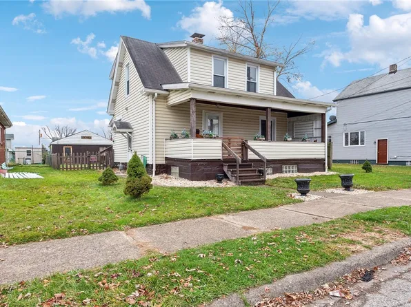 636 Earl Ave, New Kensington, PA 15068