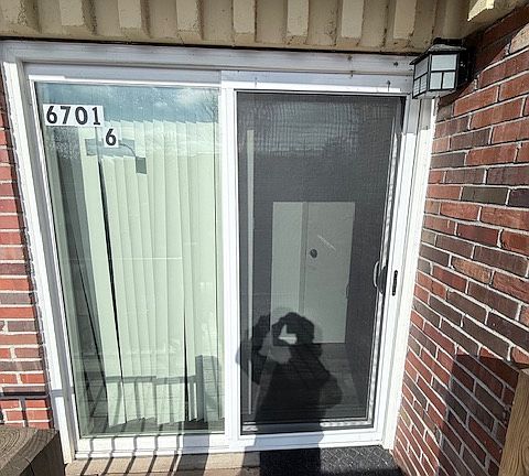 4th image of 6701 Bradley Ave #955996c6e