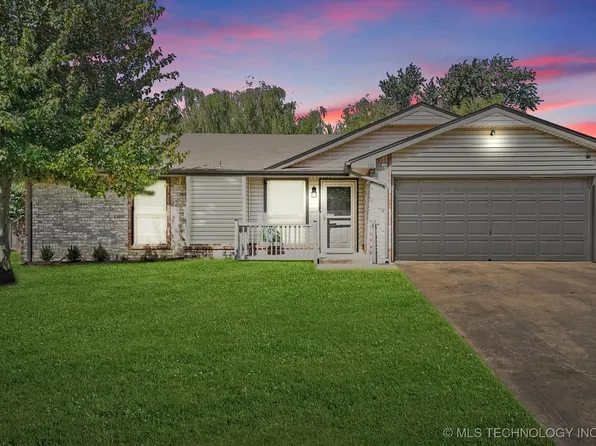 322 S Avenue G, Collinsville, OK 74021