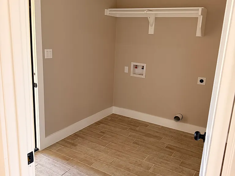 3549 Westfield Ave — Photo 8