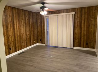 965 Princeton Ave, Matteson, IL 60443