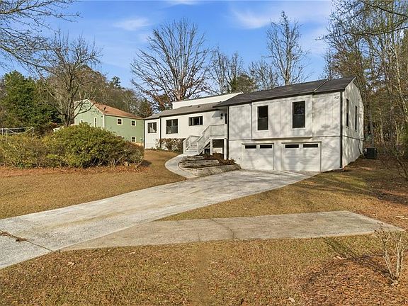 3rd image of 3447 Dry Creek Rd