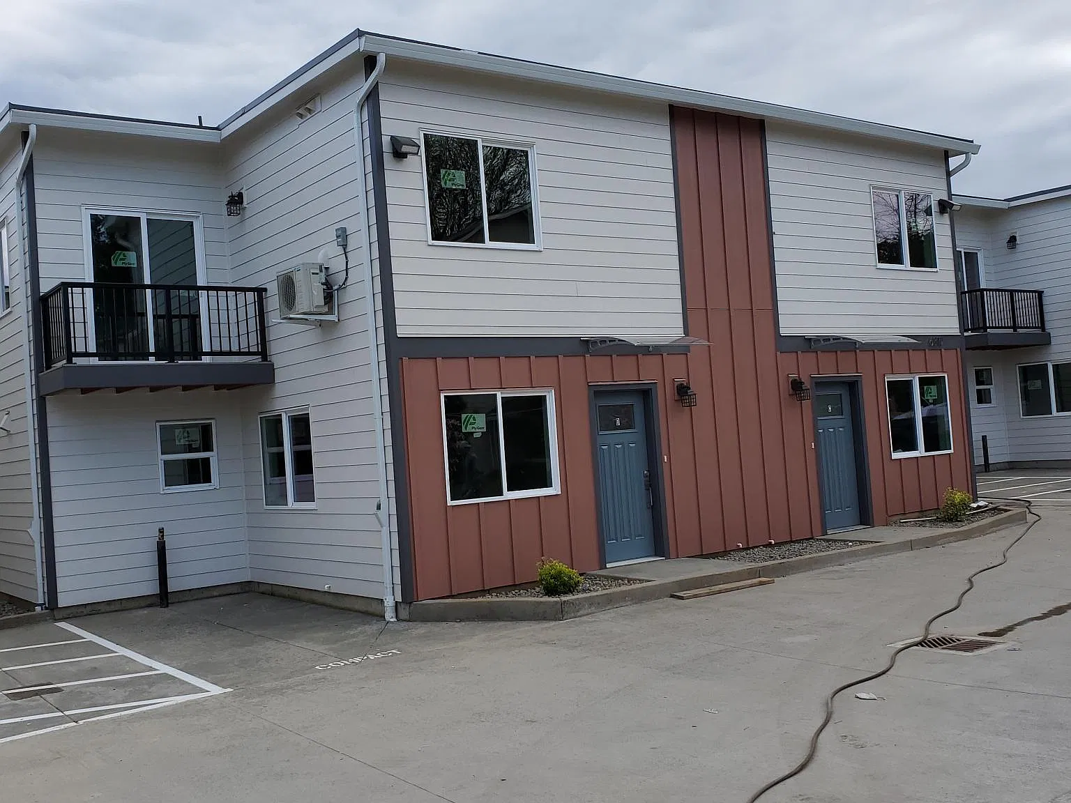 2 bed, 1.5 bath, 1000 sqft, $1,750 — Photo 2