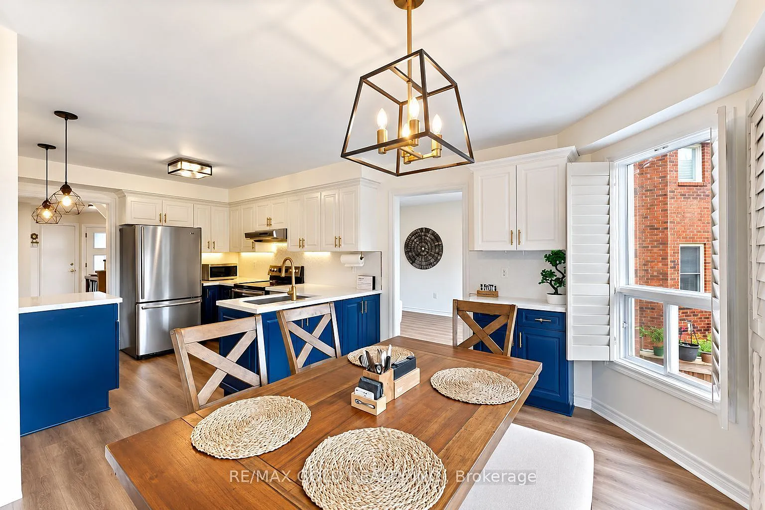 4 bed, $3,350 — Photo 3