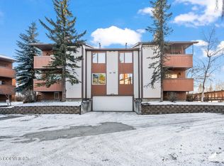 7250 Huntsmen Cir #3, Anchorage, AK 99518