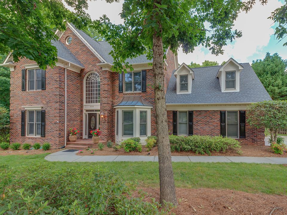 1st image of 9309 Lochmeade Ln