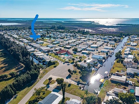 3rd image of 7150 Ladyfish Dr