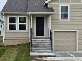 513 W Smith St, Spring Hill, KS 66083 | MLS #2576318 | Zillow