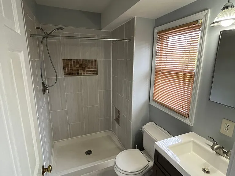 3435 Edenbridge Rd — Photo 27