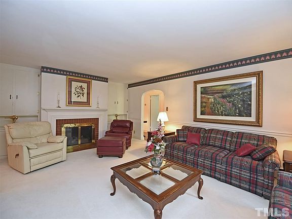 5th image of 1901 Kirkwood Dr