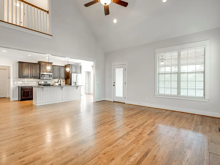 8885 McKenzie Farm Dr — Photo 13
