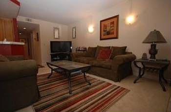5th image of 28 Cherryton Ln