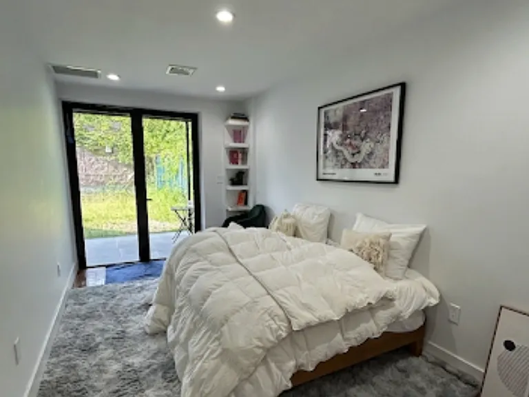 2077 Pacific St #2077 — Photo 7
