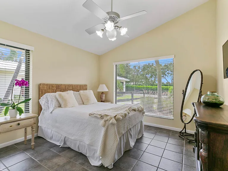 14965 Oatland Ct — Photo 28