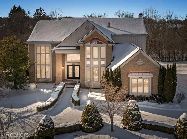 (undisclosed Address), West Bloomfield, MI 48322