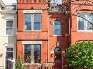 130 13th St SE, Washington, DC 20003