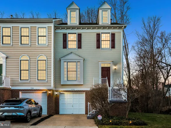 9900 Michael Schar Ct, Vienna, VA 22181