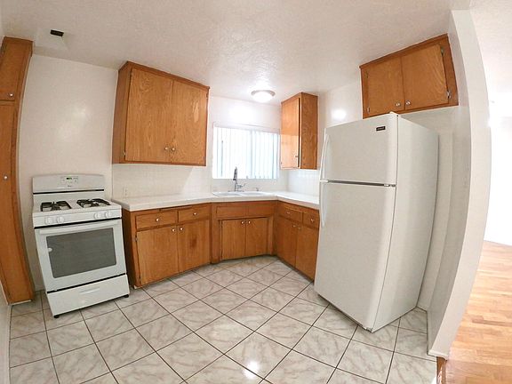 3rd image of 1805 El Cerrito Pl APT 403