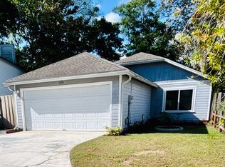 1370 Cove Landing Dr, Jacksonville, FL 32233