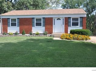 145 E Marseille Dr, Saint Louis, MO