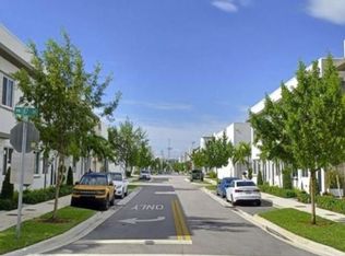 6667 NW 102nd Path, Doral, FL 33178
