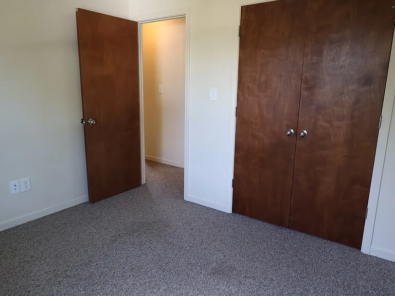 1427 Sycamore St #1 — Photo 40