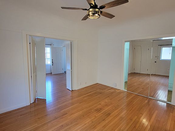 4th image of 206 California Ave #206C