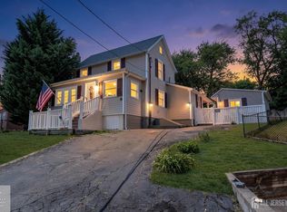 13 Hensler Ln, Sayreville, NJ 08872