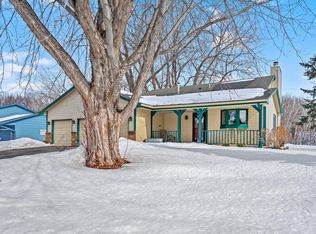 8504 Underwood Ln N, Maple Grove, MN 55369