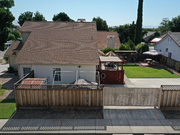 5th image of 1825 Birchwood Ln