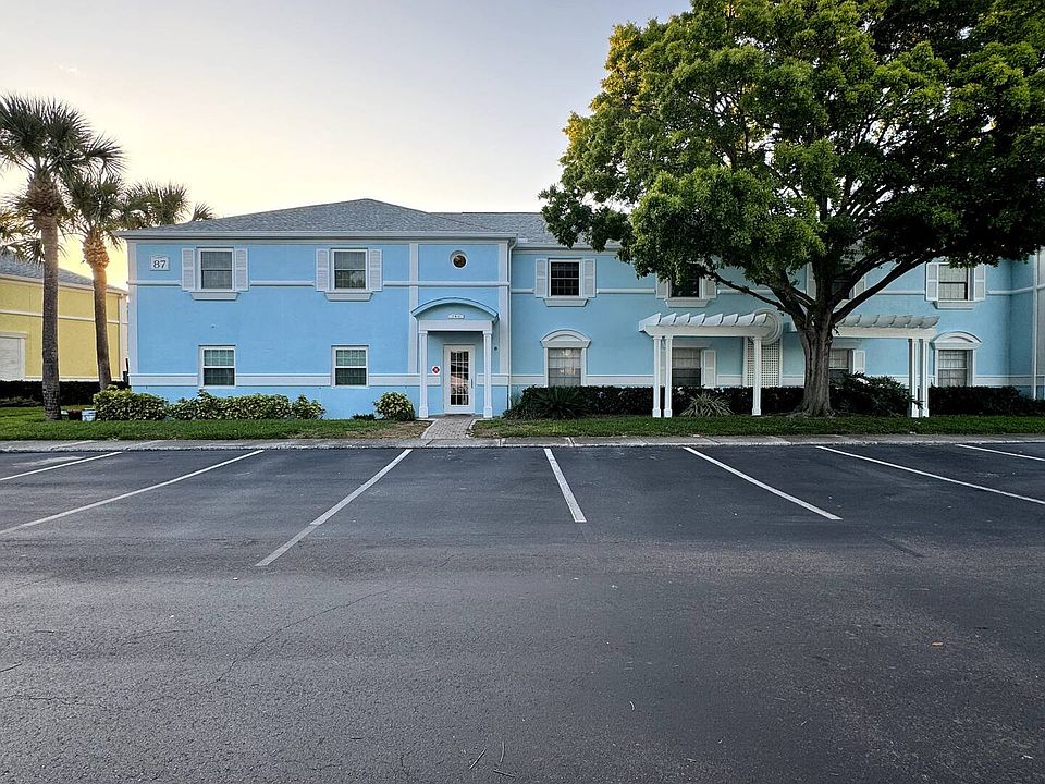 1st image of 149 Seahorse Dr SE #H