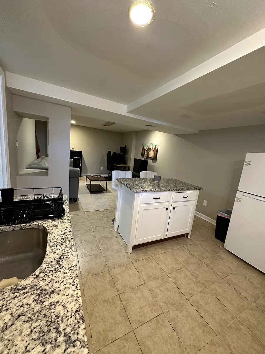 Building Photo - 2286 Dosinia Ct