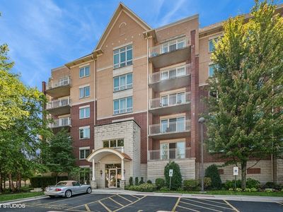 8300 Concord Dr Unit 201, Morton Grove, IL, 60053