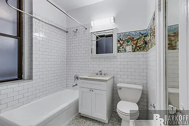 Rented by Barkoff Residential 