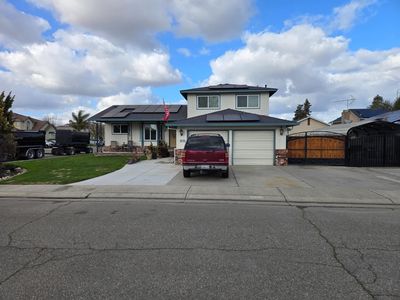 1695 Stanley Dr, Ripon, CA, 95366