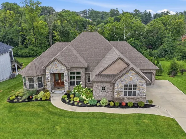 8009 Bennington Dr, West Chester, OH 45241