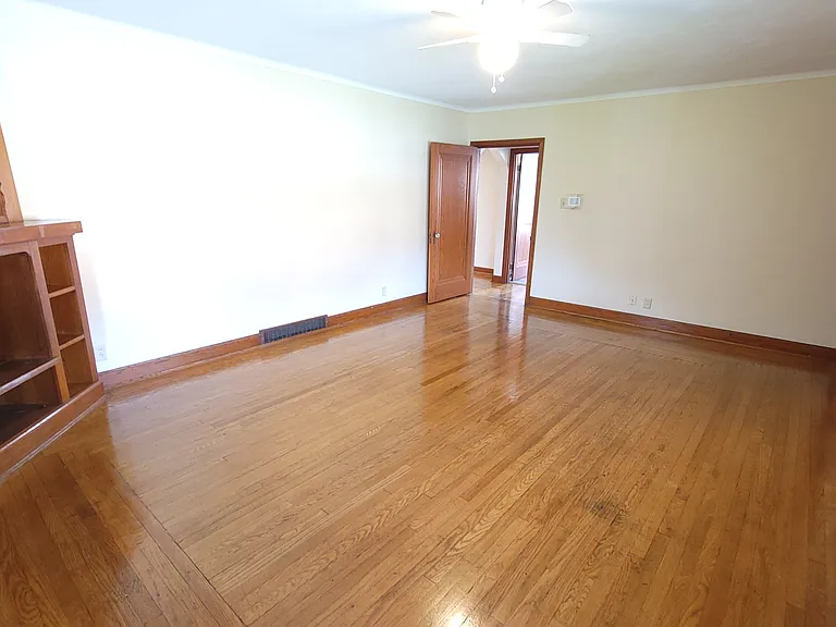 23 Merzen Ct #1/2 — Photo 5