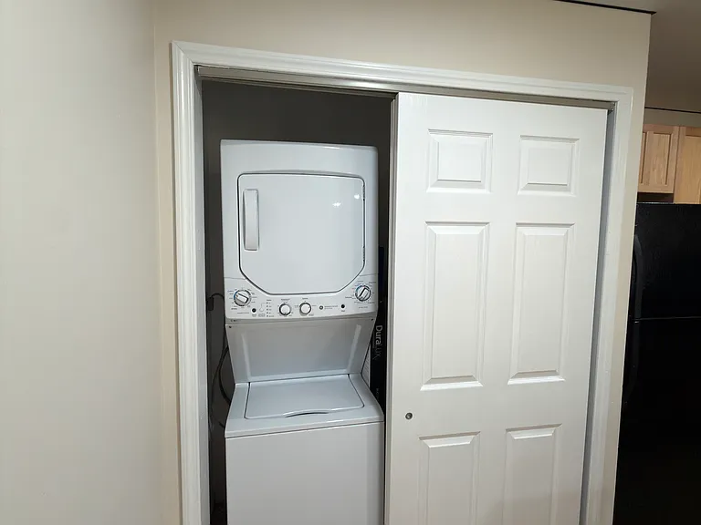 1915 N Hicks Rd #106 — Photo 3