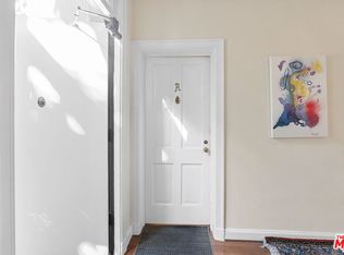 420 S Beverwil Dr APT A, Beverly Hills, CA 90212