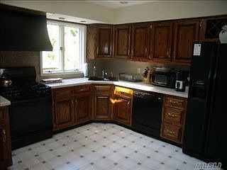 3rd image of 3 Dale Ln