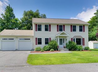 10 Rolfe Ave, Shrewsbury, MA 01545