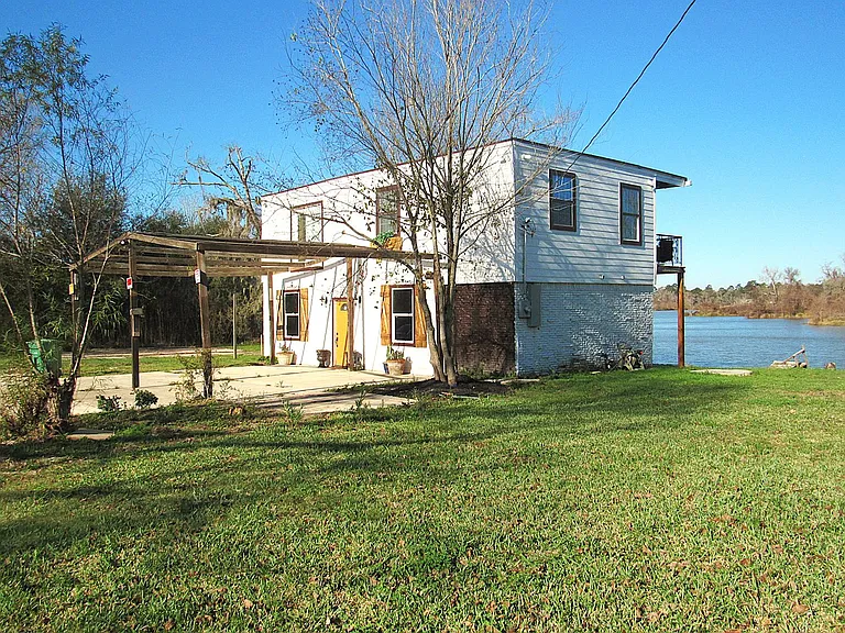 2503 River Crest Dr — Photo 3