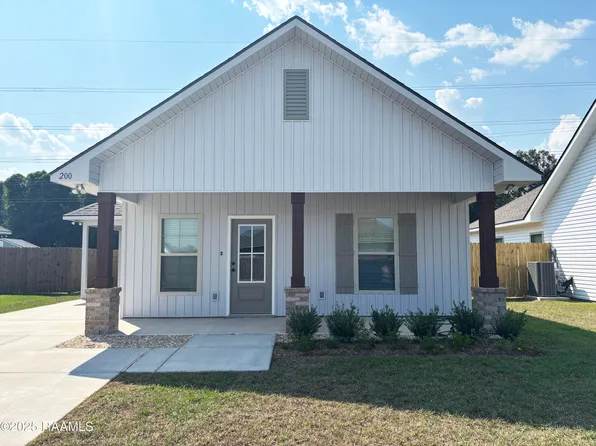 200 Parkington Ct, Lafayette, LA 70507