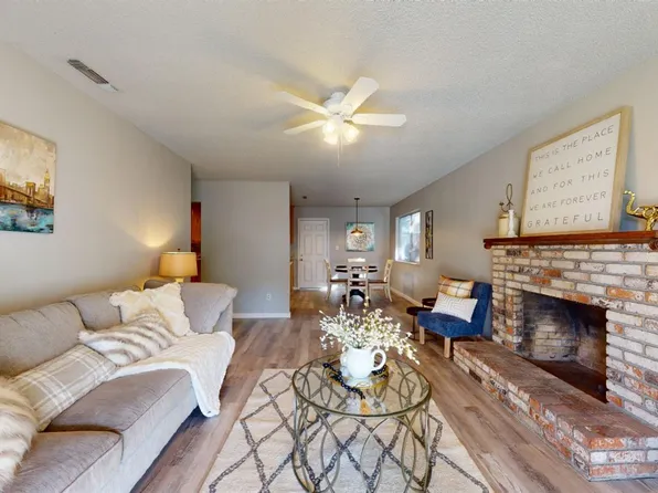 2724 Magnolia St, Ceres, CA 95307