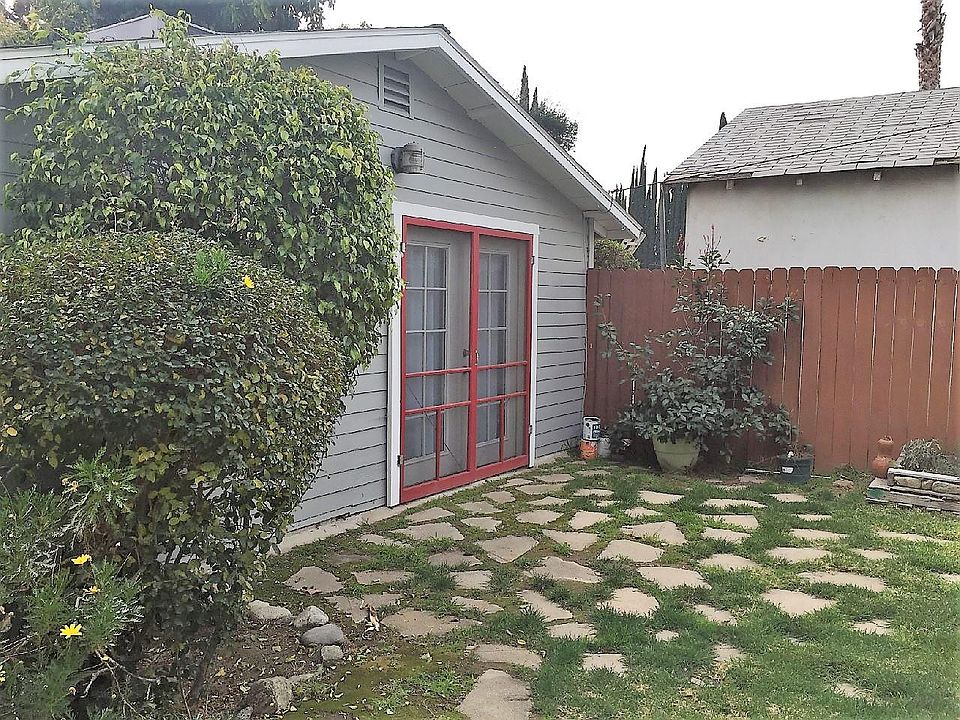 Cute Cottage