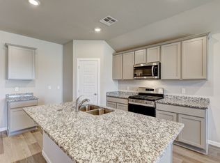 4109 Sara Park Dr, Yukon, OK 73099