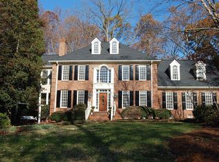 304 Lochside Dr, Cary, NC 27518