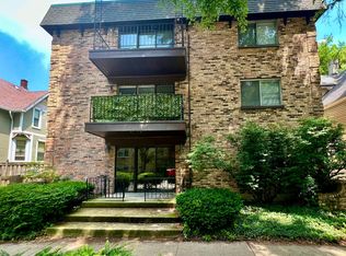 316 Marengo Ave APT 3B, Forest Park, IL 60130